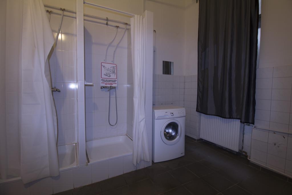 Dbc Hostel Budapest Extérieur photo