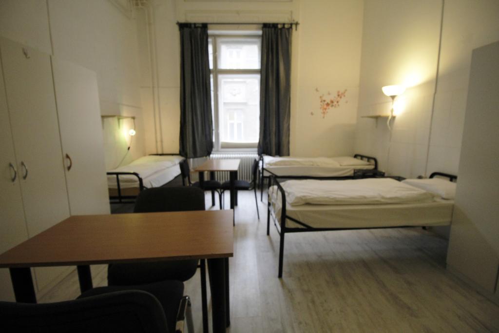 Dbc Hostel Budapest Extérieur photo