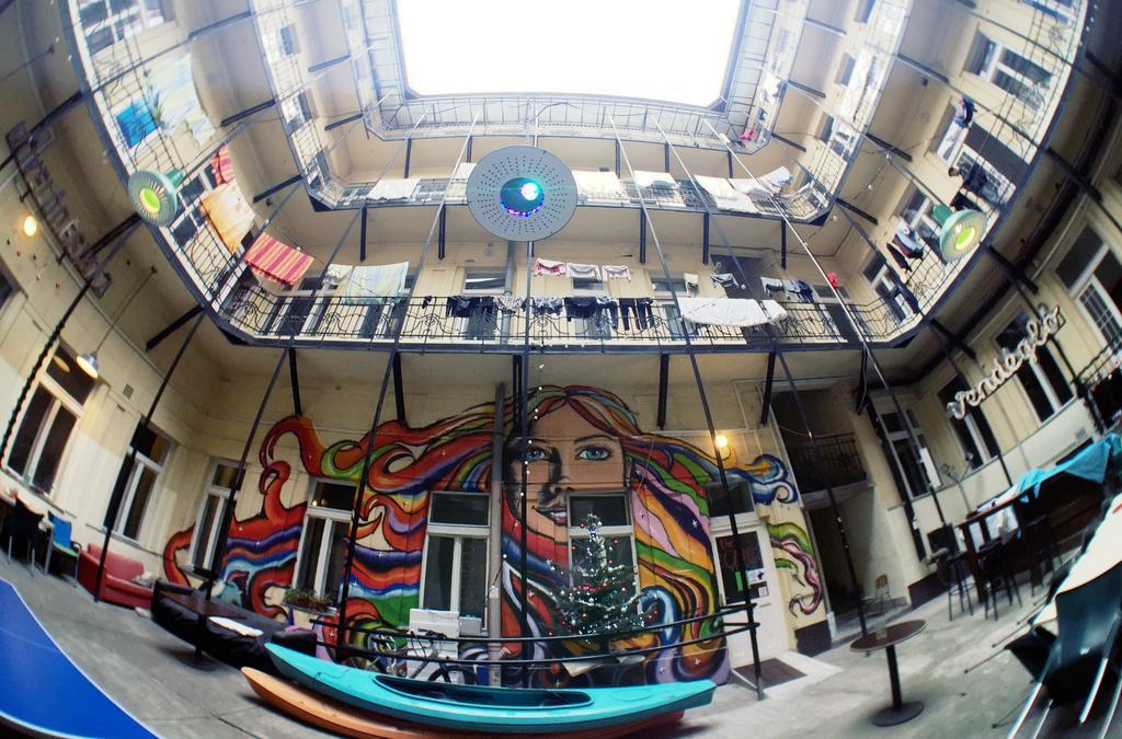 Dbc Hostel Budapest Extérieur photo